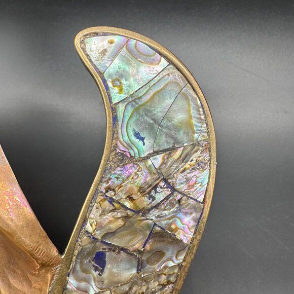 Mid Century Hammered Brass Copper Fish Dish Abalone Shell Inlay Mexico Footed - Picture 5 of 11